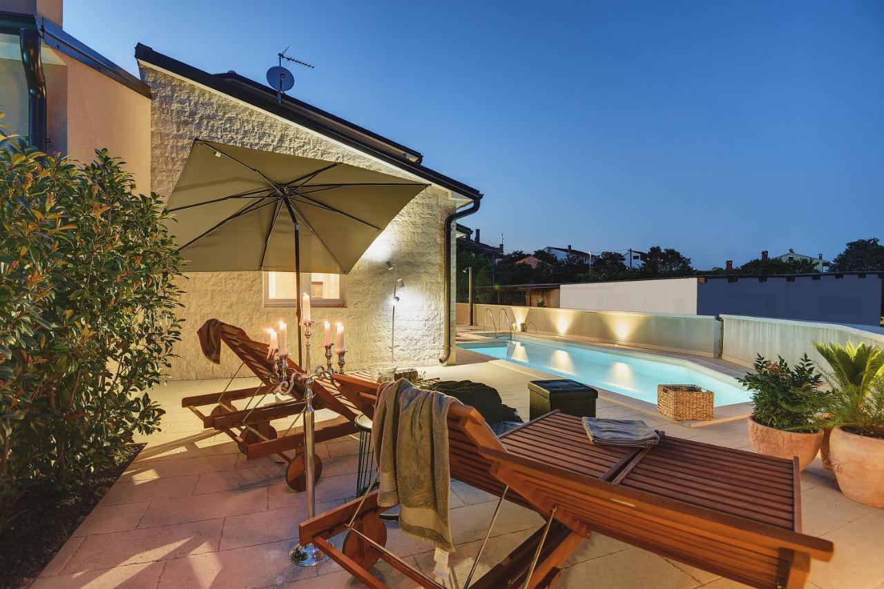 Vila Una With Private Pool Near Rovinj - Open 2022 Rovinjsko Selo Exterior foto