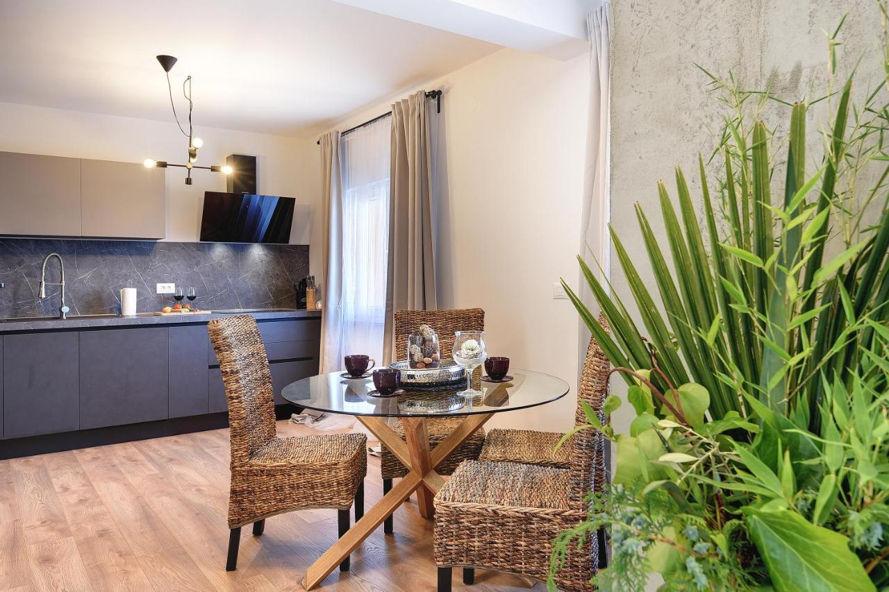 Vila Una With Private Pool Near Rovinj - Open 2022 Rovinjsko Selo Exterior foto